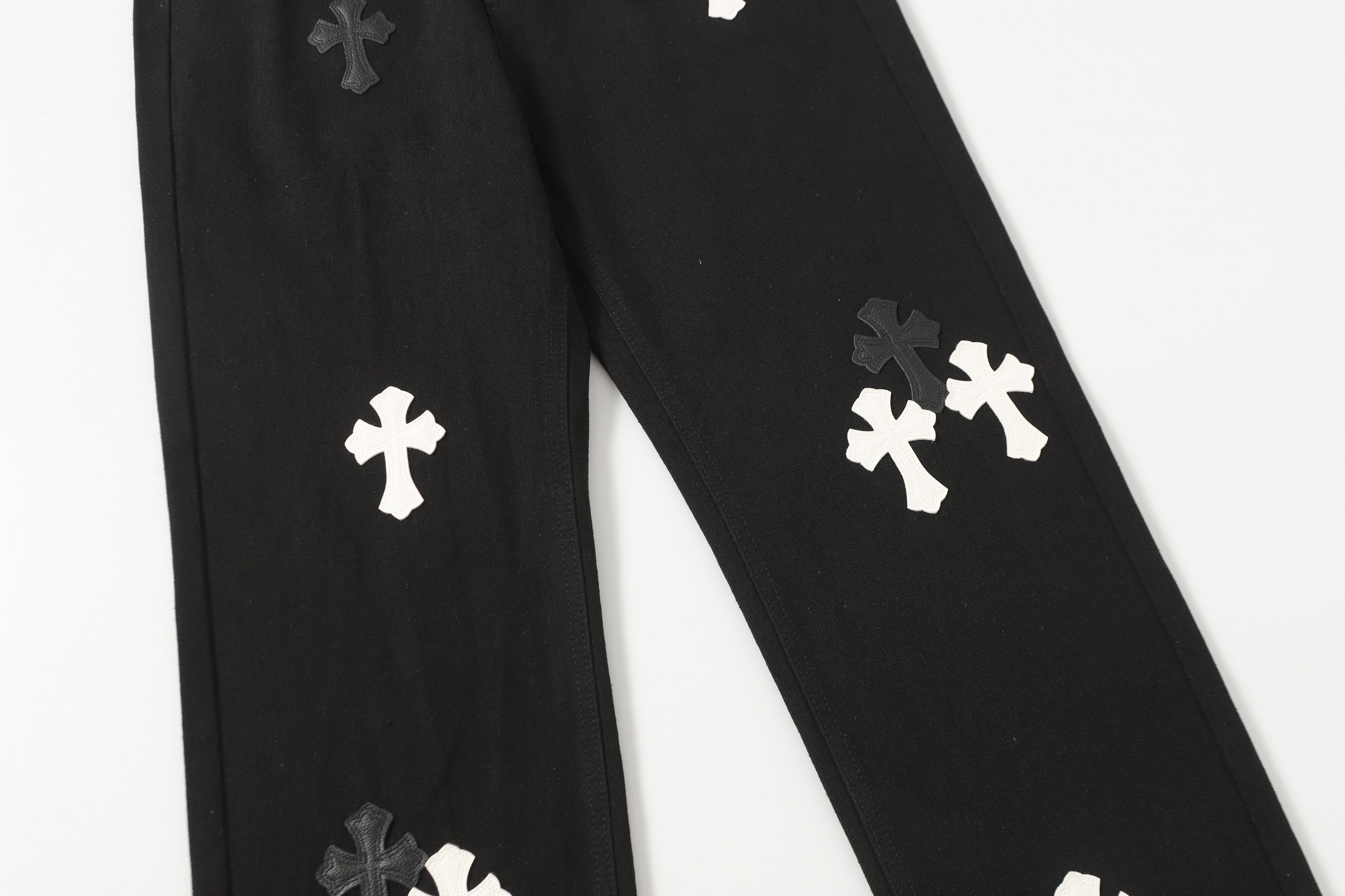 Chrome Hearts New Pants 506