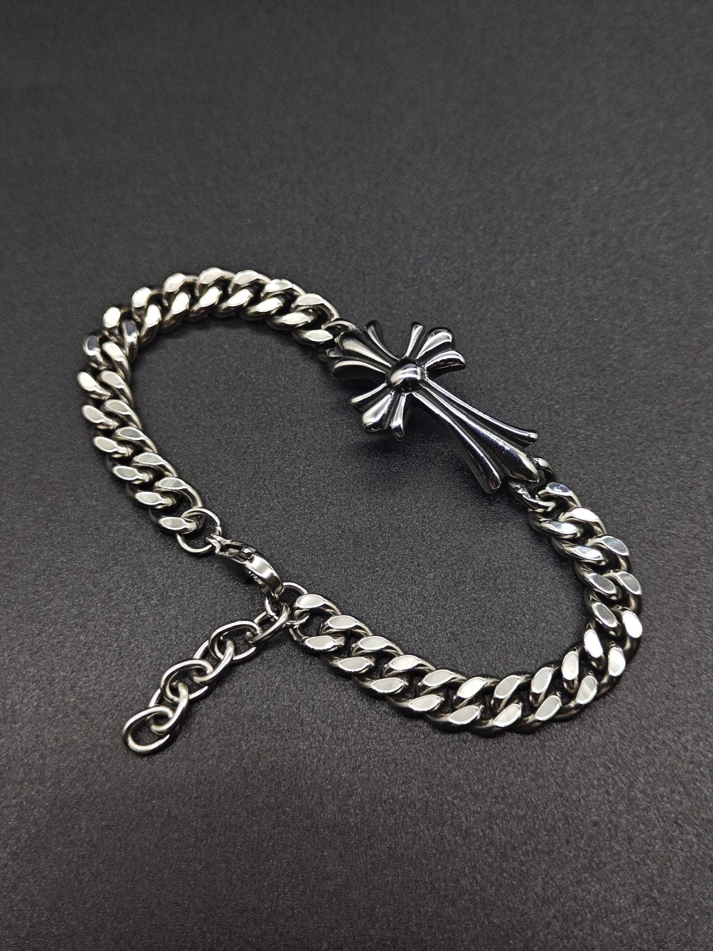 Chrome Hearts curved cross Cuban bracelet