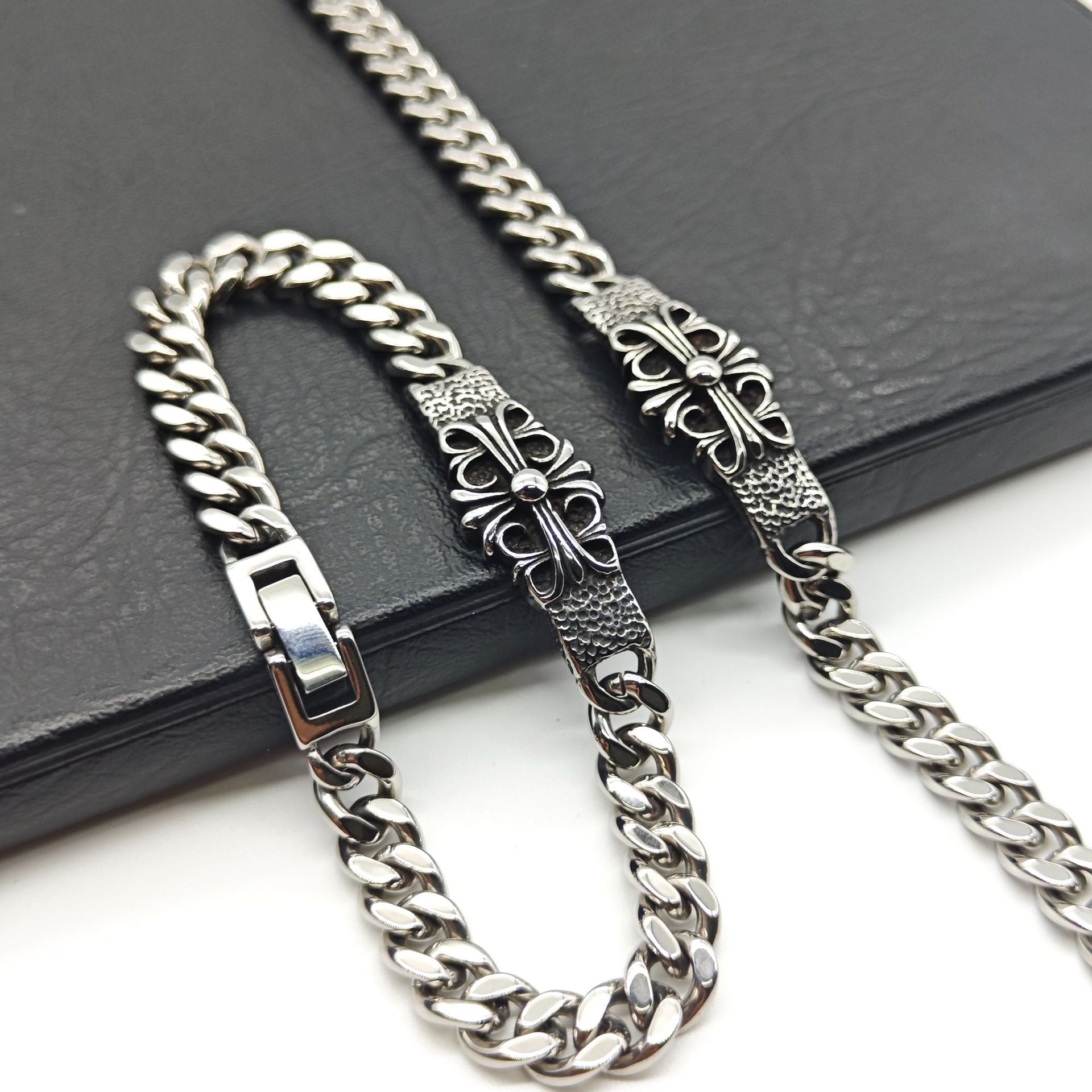 Chrome Hearts cross flower curved Cuban domineering bracelet